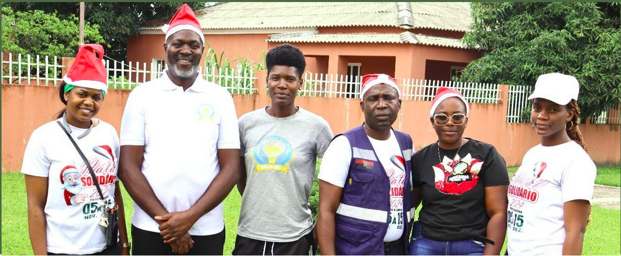 Luachimo Foundation team and community